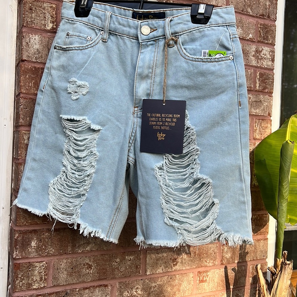 NWT Recycled High Waist Denim Deconstructed Denim Bermudas Size 27